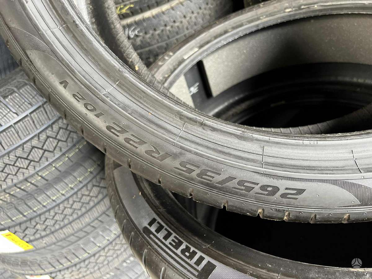 Pirelli P ZERO PZ4 | 4 VNT., vasarinės 265/35 R22