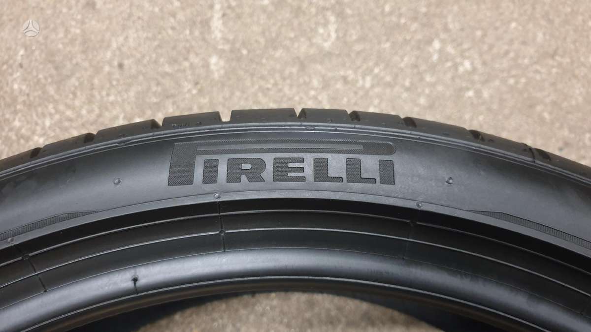 Pirelli PZero TM apie 8mm, летние 235/35 R19