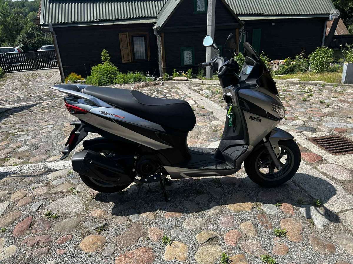 Aprilia SXR 49cc, мотороллеры / мопеды