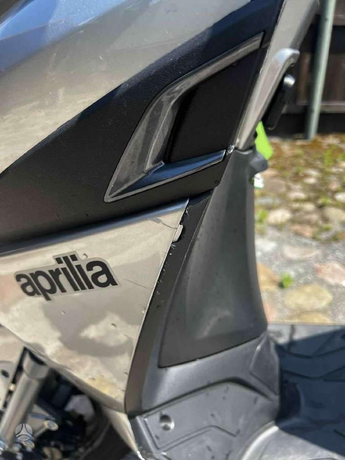 Aprilia SXR 49cc, мотороллеры / мопеды