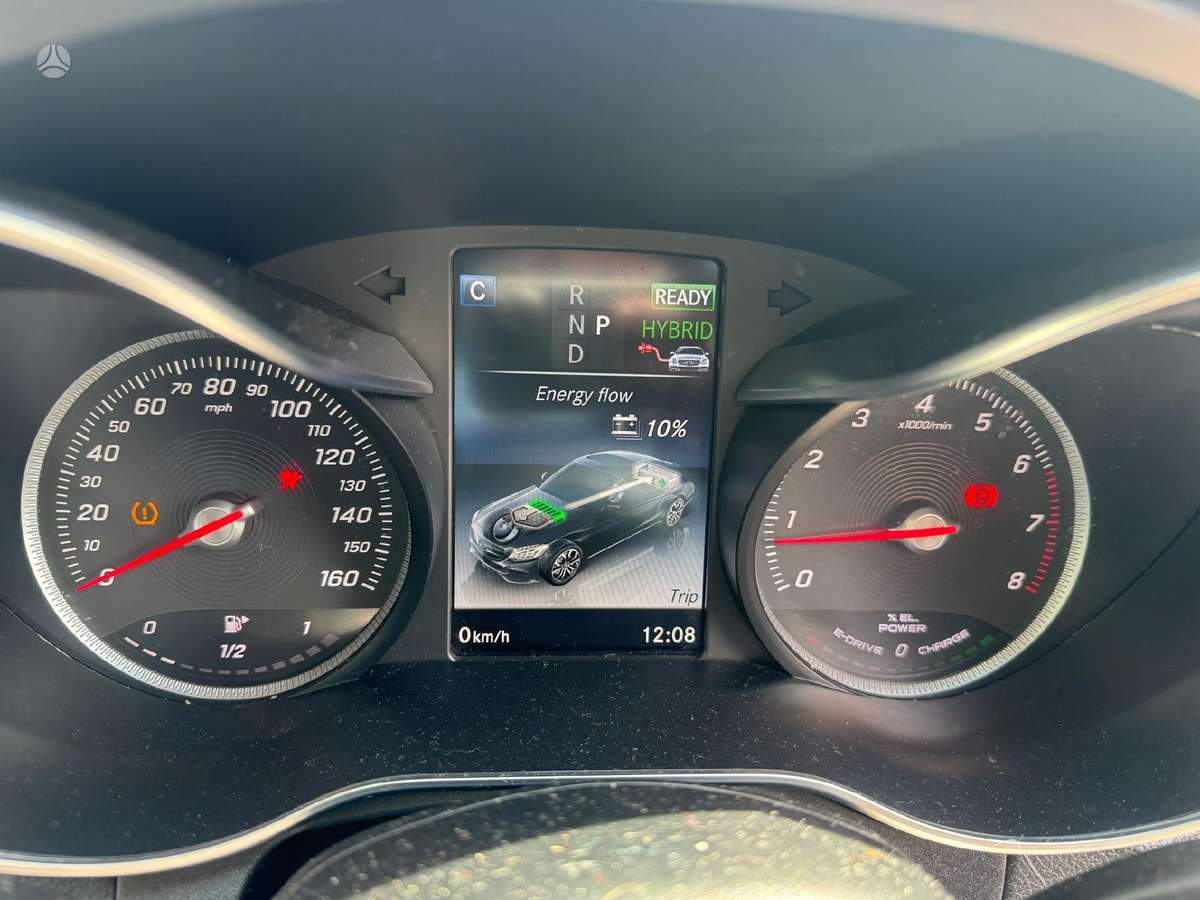 Mercedes-Benz C350