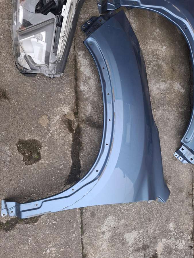 Subaru Forester body parts