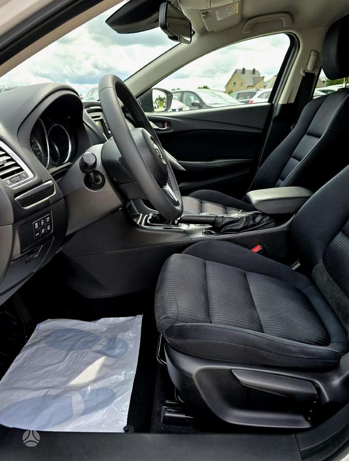 Mazda 6, 2.2 l., wagon