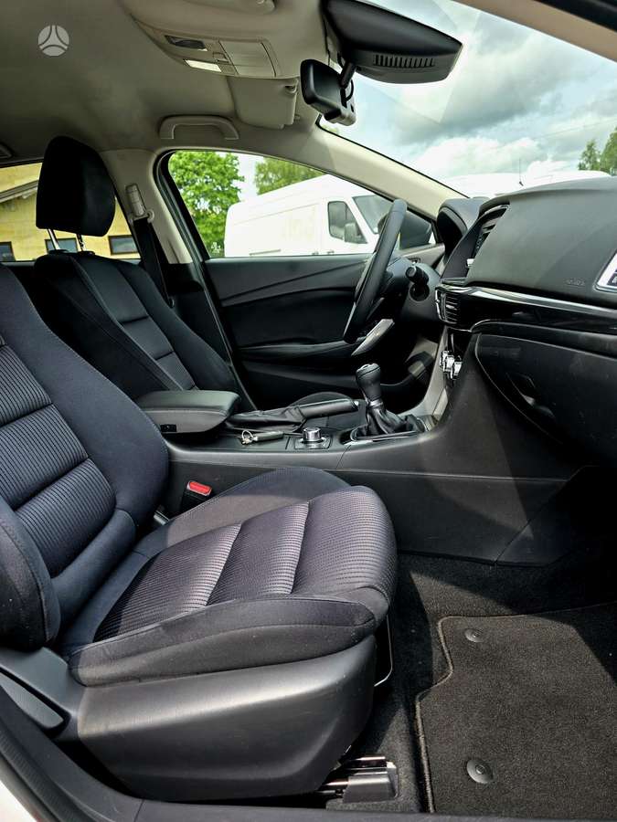 Mazda 6, 2.2 l., wagon