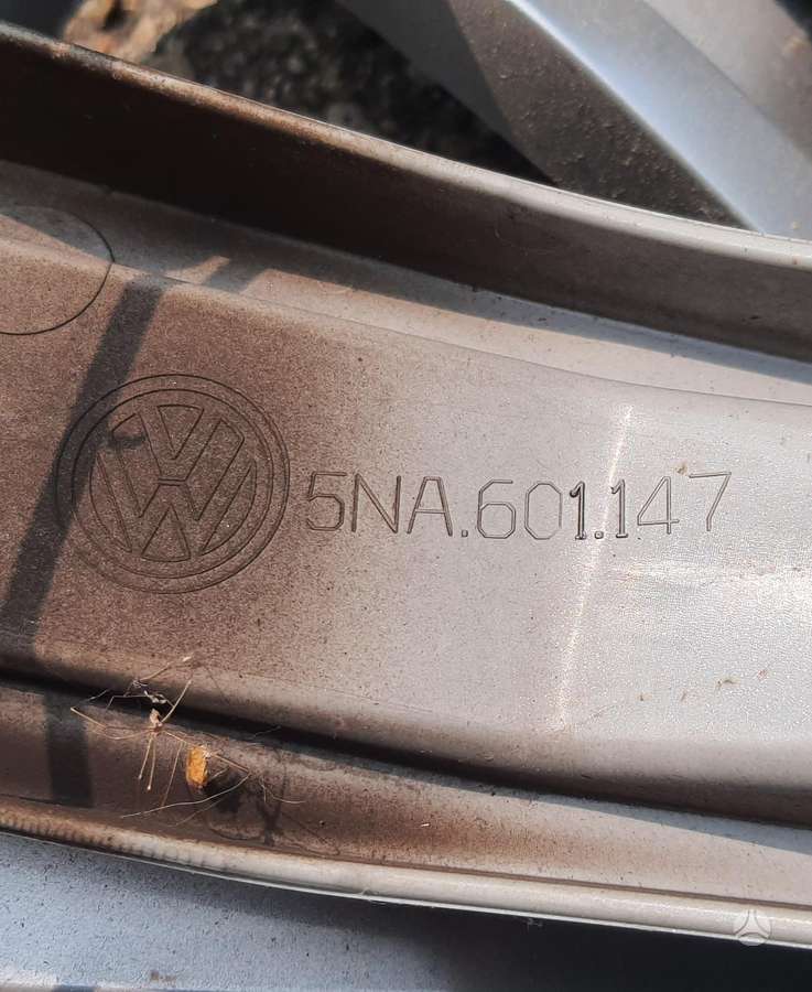 Volkswagen Tiguan, 5na601147