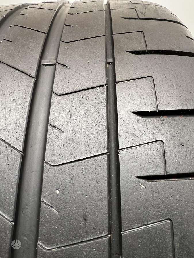Pirelli P-Zero *  2022m, летние 285/30 R20