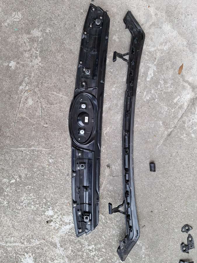 Subaru Forester body parts
