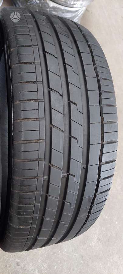 Hankook, summer 235/45 R20
