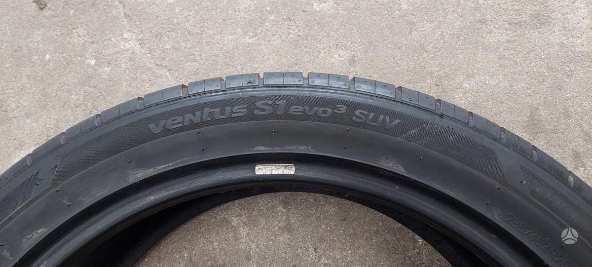 Hankook, summer 235/45 R20