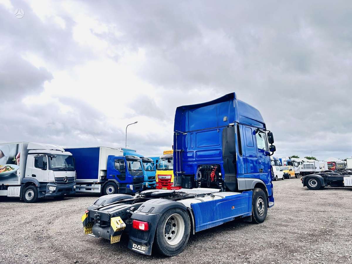 DAF XF 106.480 Super Space Cab, double sleeper