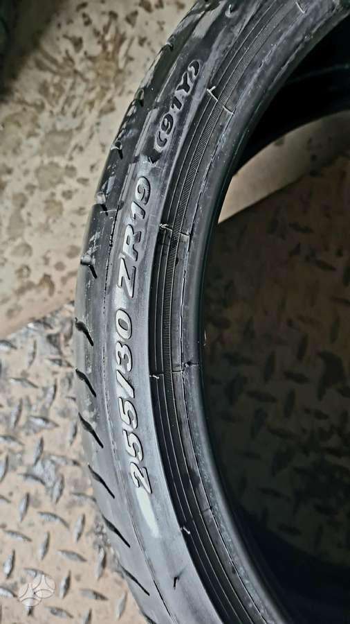 Pirelli, vasarinės 225/35 R19