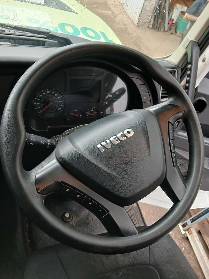 Iveco Stralis visos plasmases,kranai, тягачи