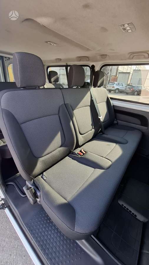 Renault Trafic, keleivinis mikroautobusas