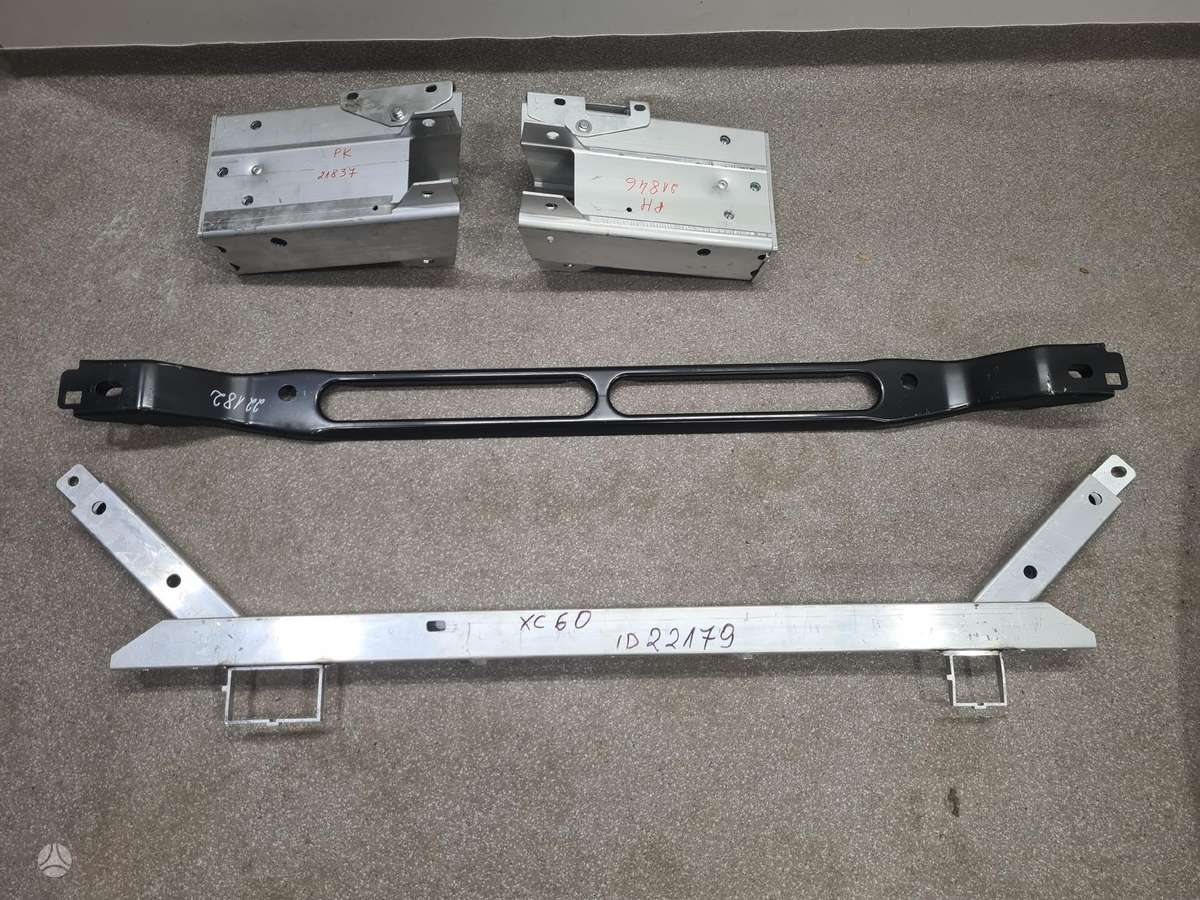 Volvo XC60 bumper reinforcement, bumpers, front grill