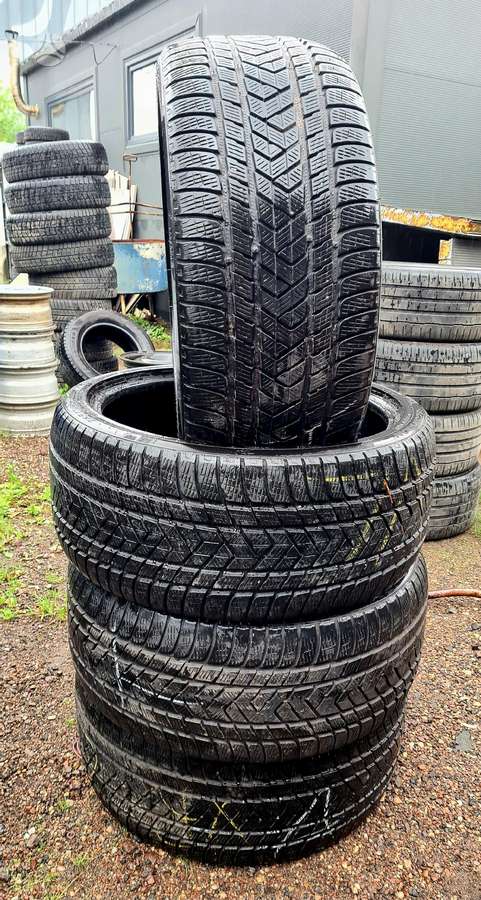 Pirelli, winter 285/35 R22