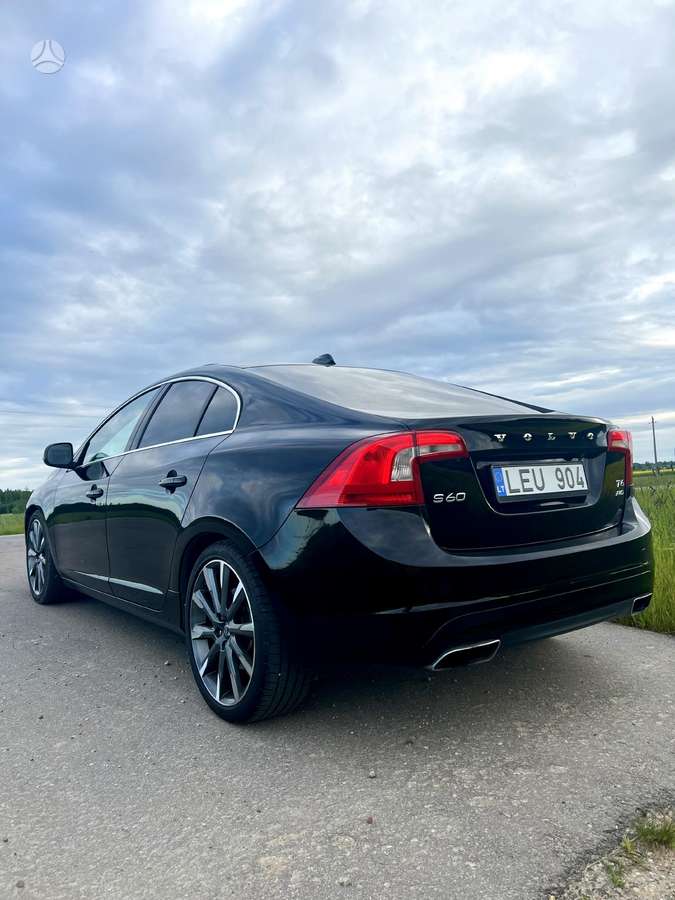 Volvo S60, 3.0 l., Седан