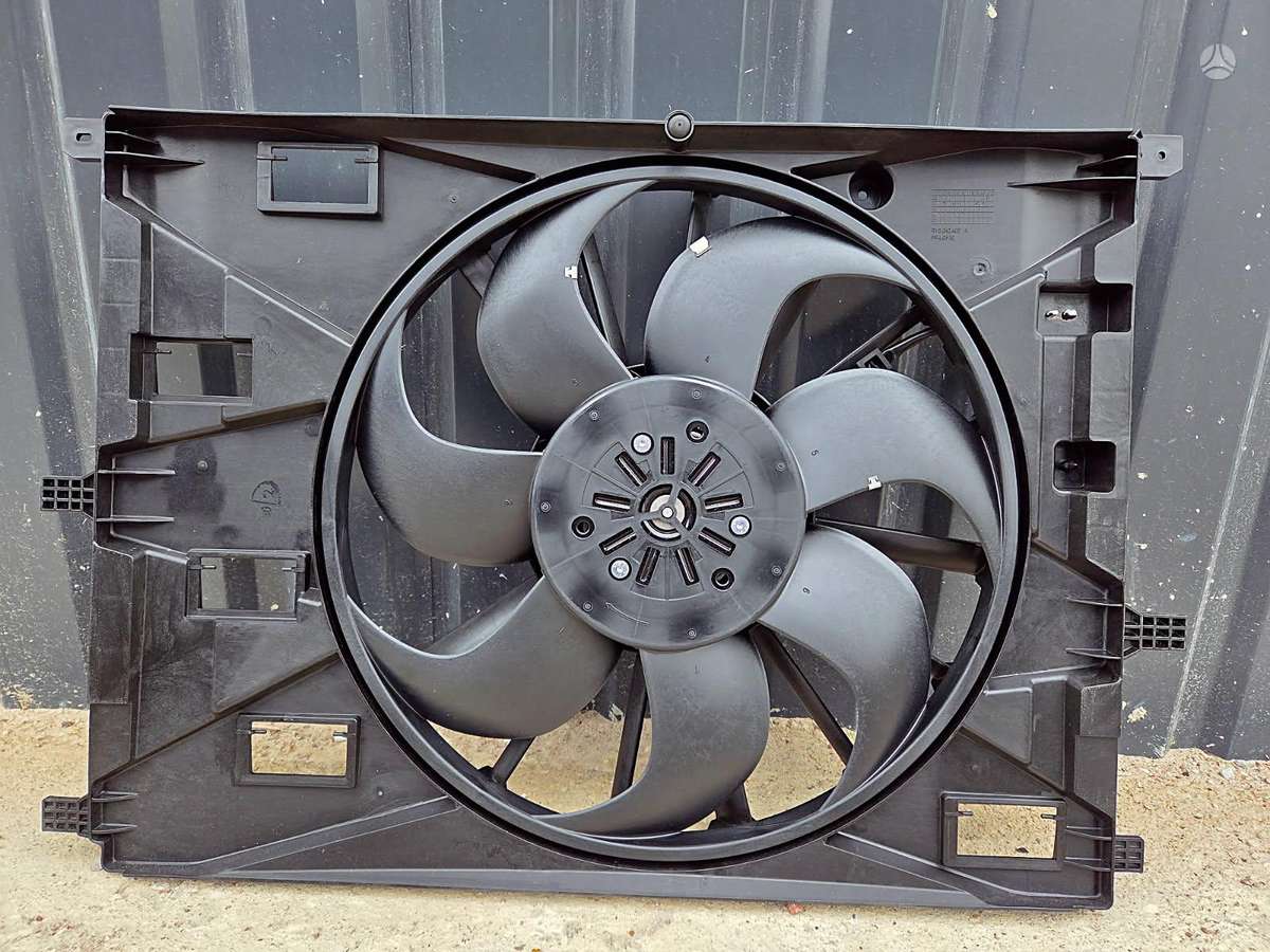 Buick Encore dangtis (priekinis, galinis), ventiliatorius