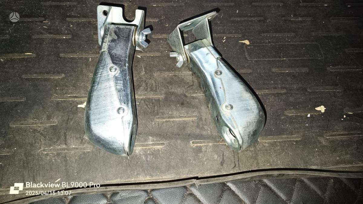 UAZ 452 отделочные детали