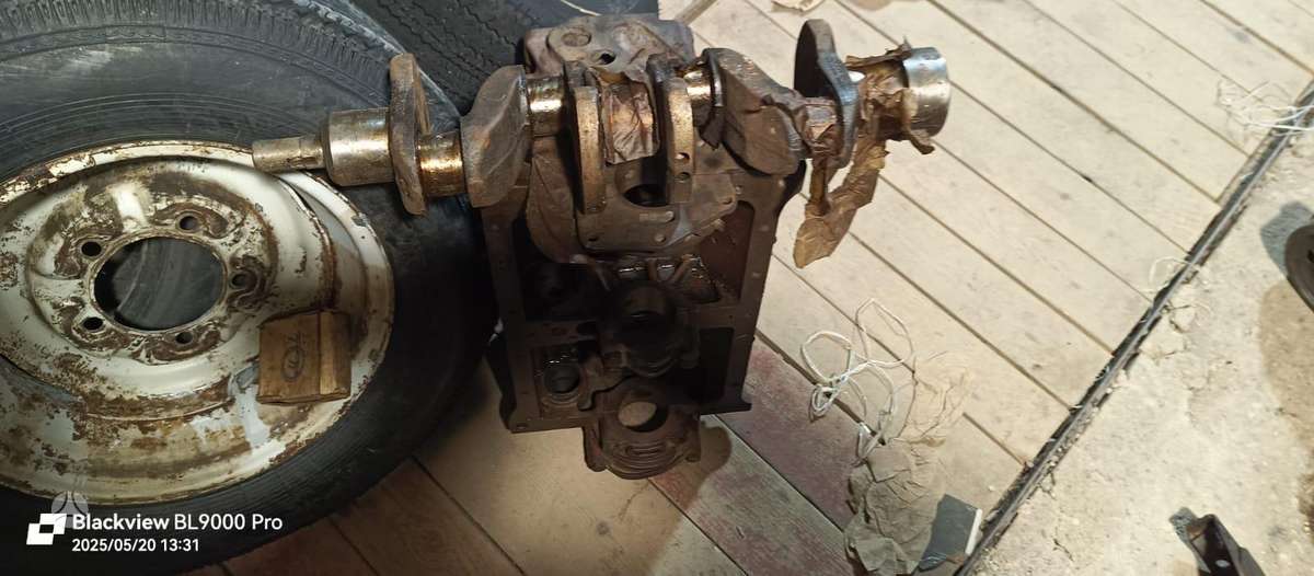 Moskvich 412 apdailos detalės