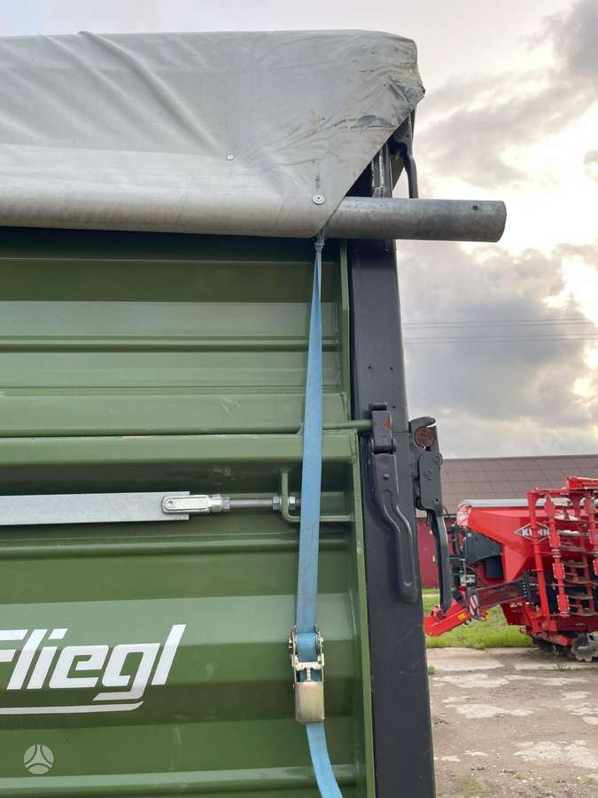 Fliegl TDK 160-88 Fox, dumper / tipper