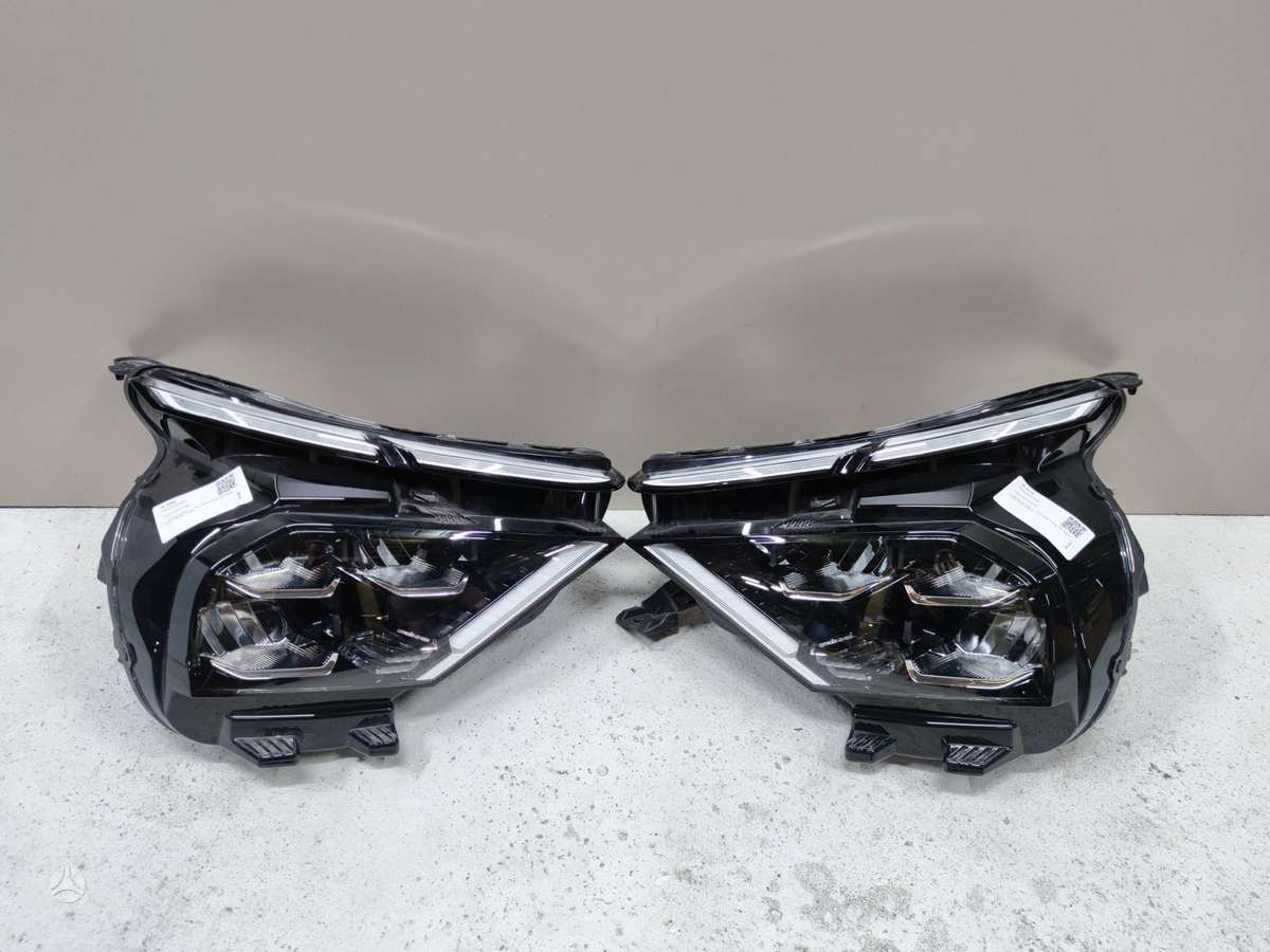 Citroen C4 bumpers, lights