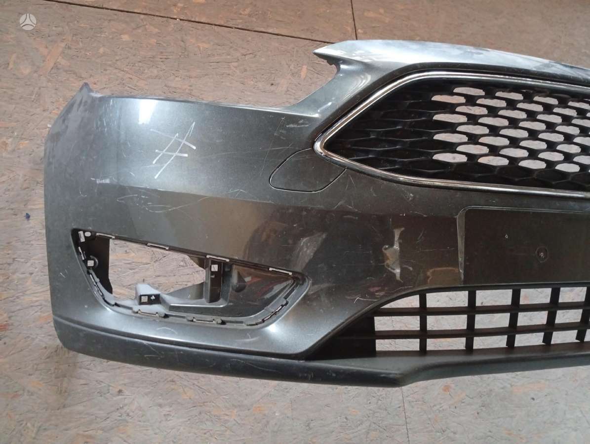 Ford Focus kėbulo dalys