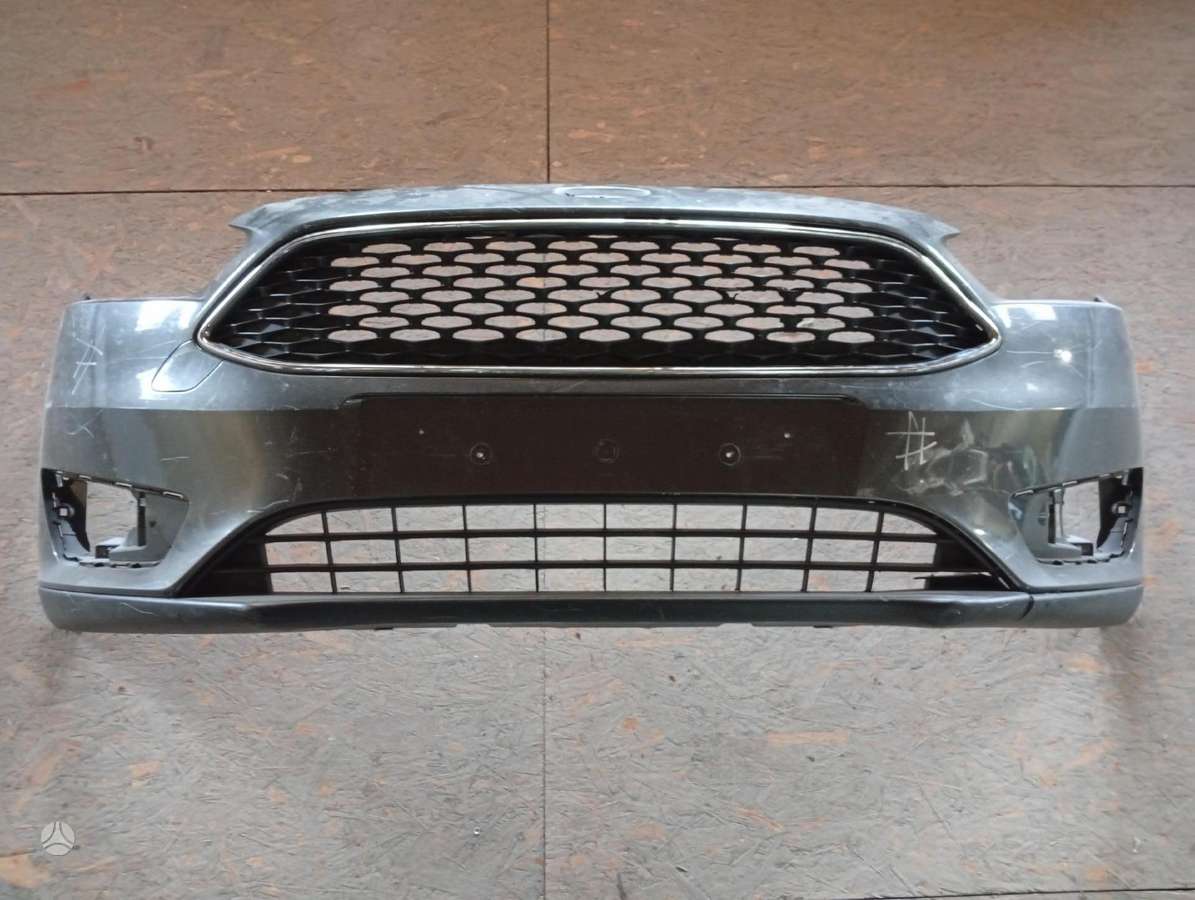 Ford Focus kėbulo dalys