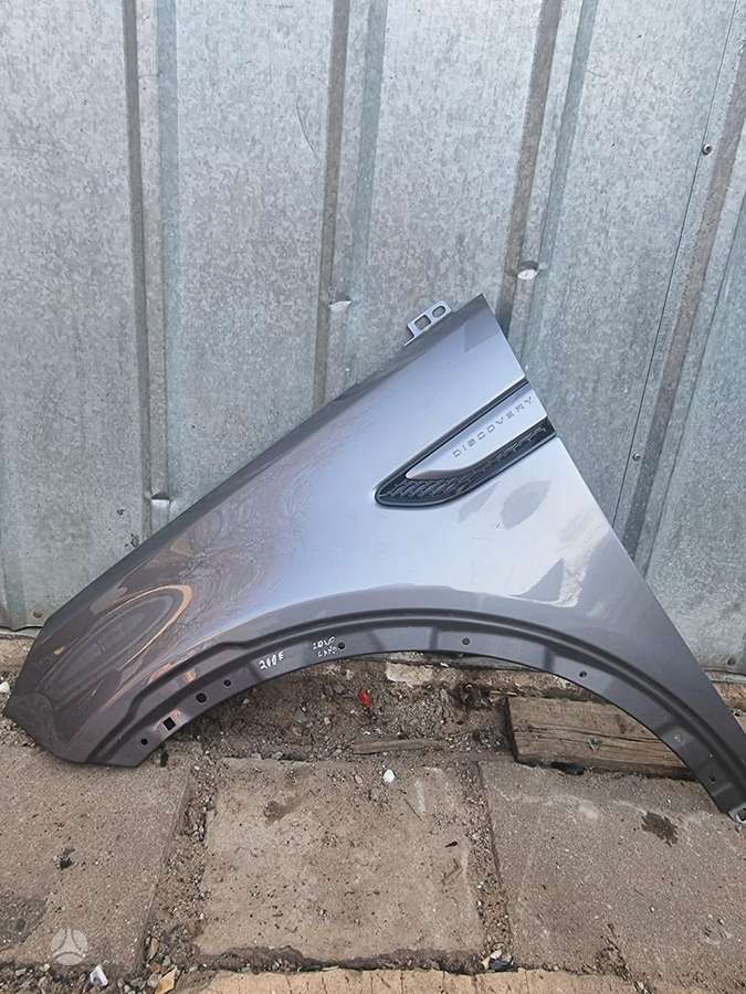 Land Rover Discovery body parts