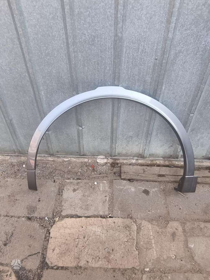 Land Rover Discovery body parts