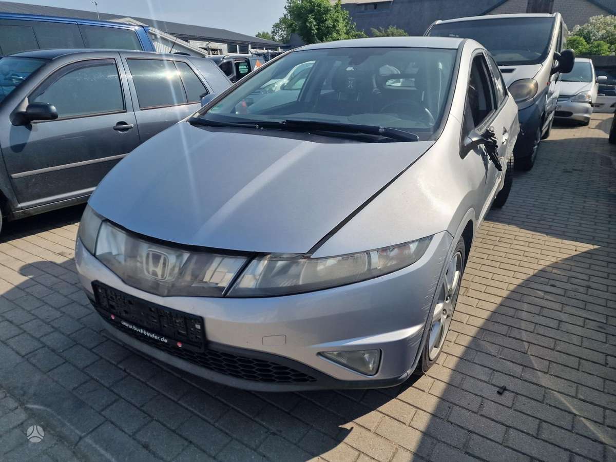 Honda Civic по частям