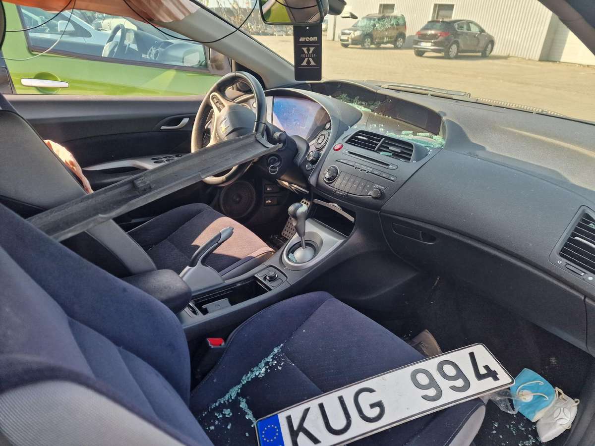 Honda Civic по частям