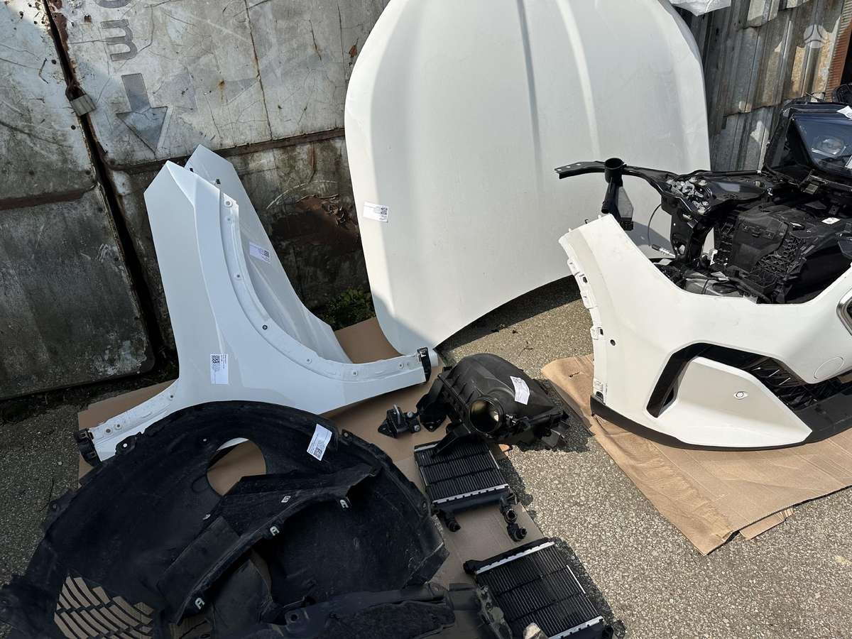 BMW X2 детали шасси