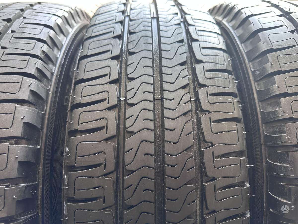 Michelin Agilis, universalios 215/70 R15