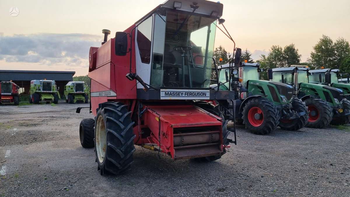 Massey Ferguson 25 Hidrostatas, комбайны