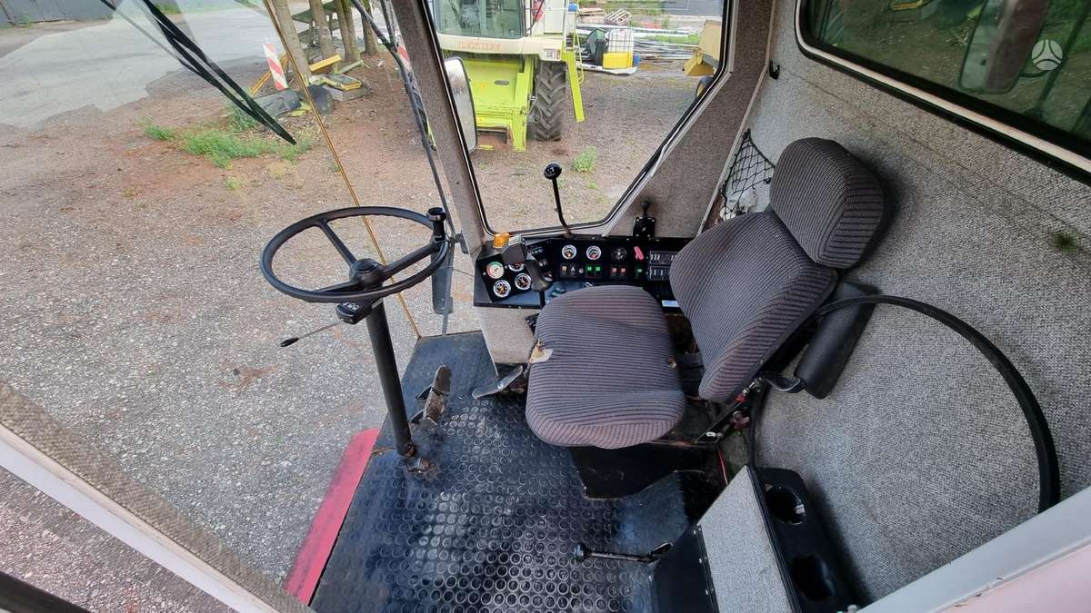 Massey Ferguson 25 Hidrostatas, combine harvesters