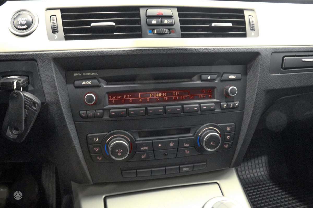 BMW 320, 2.0 l., Универсал