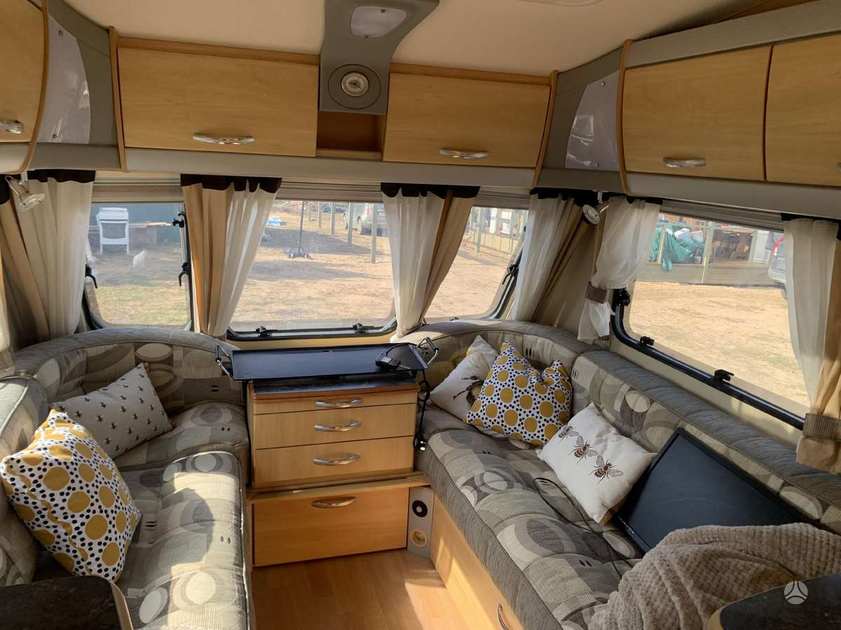 Sterling Eccles Moonstone, caravans