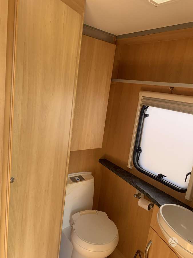 Sterling Eccles Moonstone, caravans