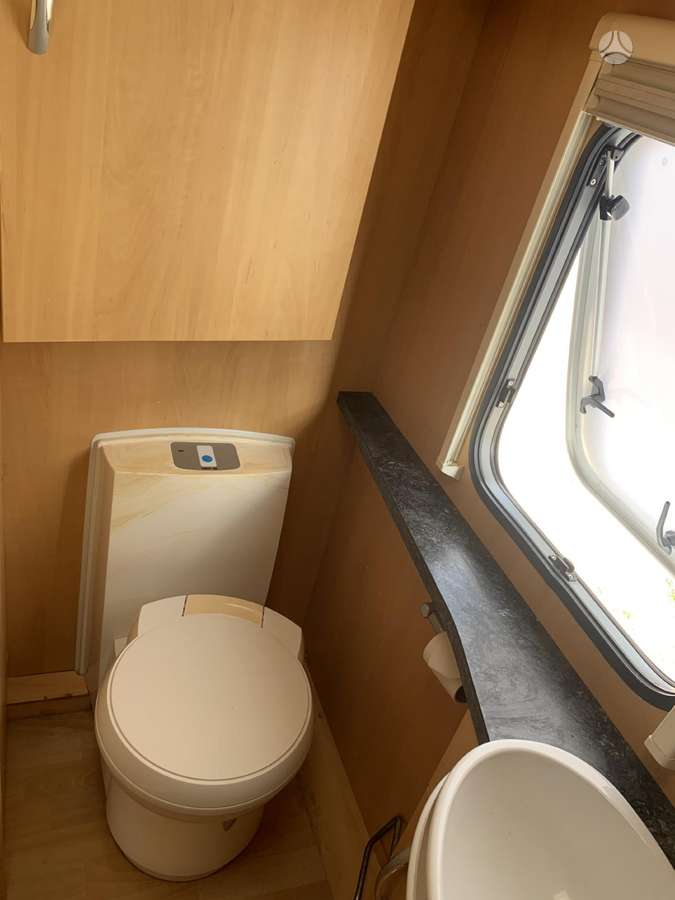 Sterling Eccles Moonstone, caravans