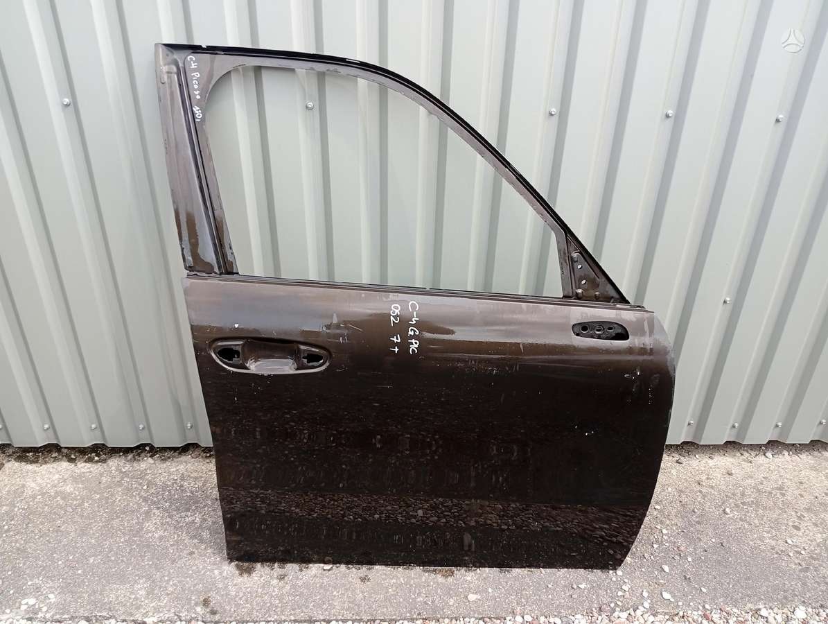 Citroen C4 Picasso doors