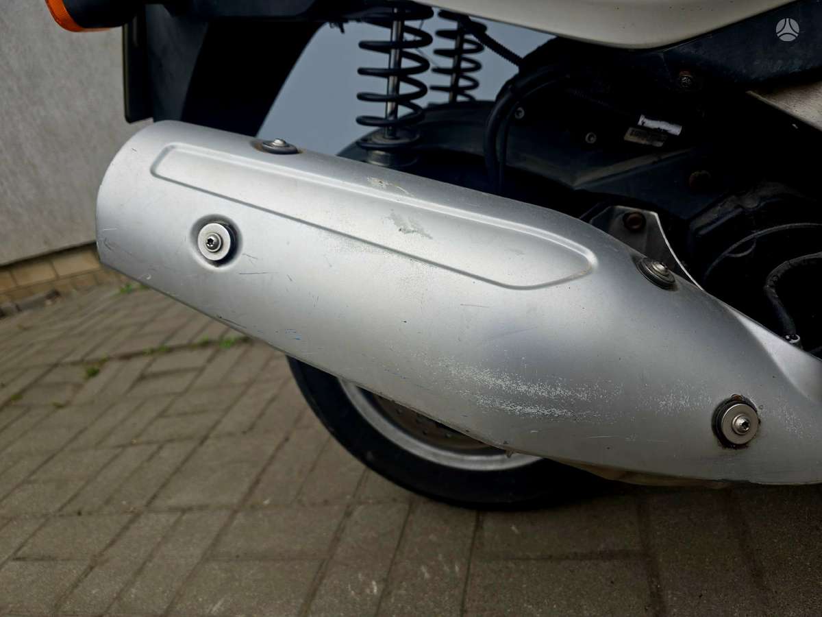 BMW C1, scooters / mopeds
