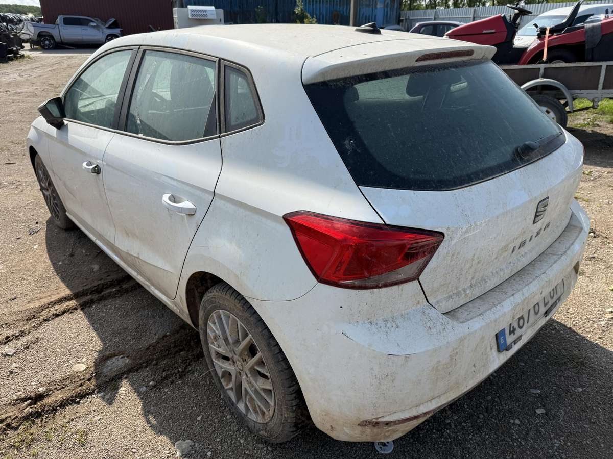 Seat Ibiza for parts
