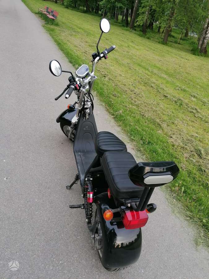 -Kita- -kita-, e-scooters