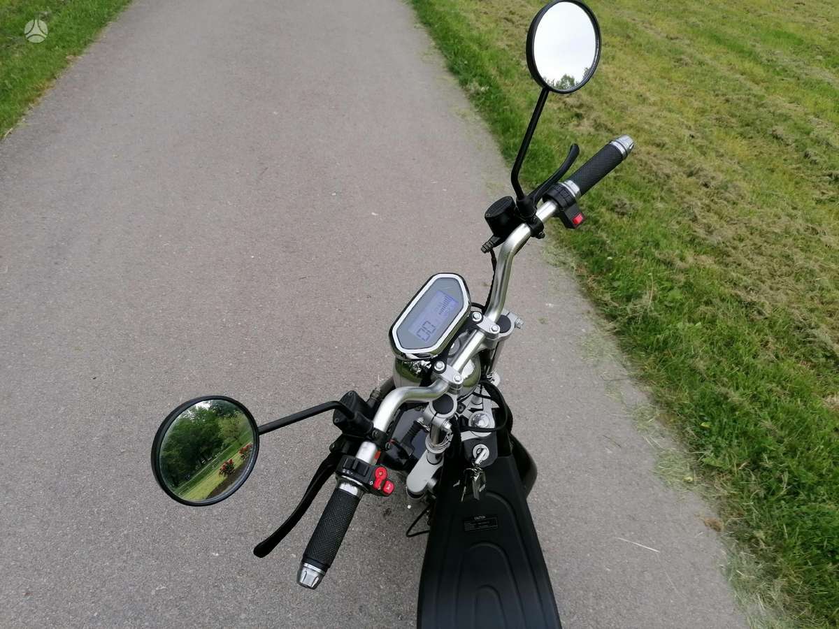 -Kita- -kita-, e-scooters