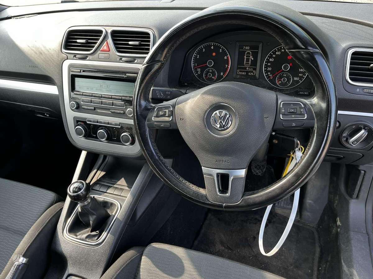 Volkswagen Eos