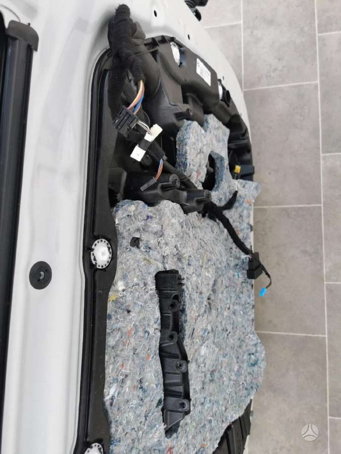 BMW X7 детали кузова