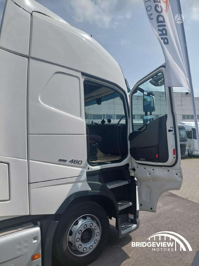Volvo FH460, double sleeper