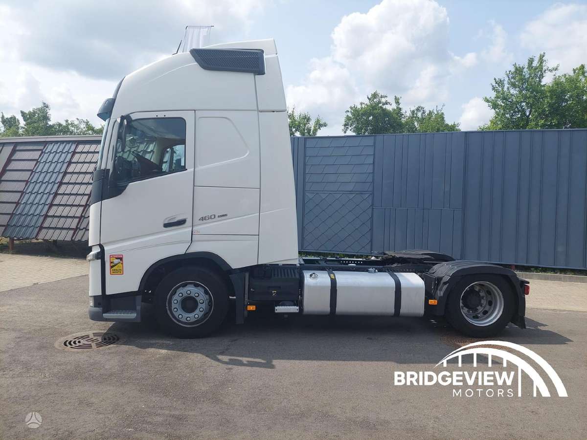 Volvo FH460, double sleeper