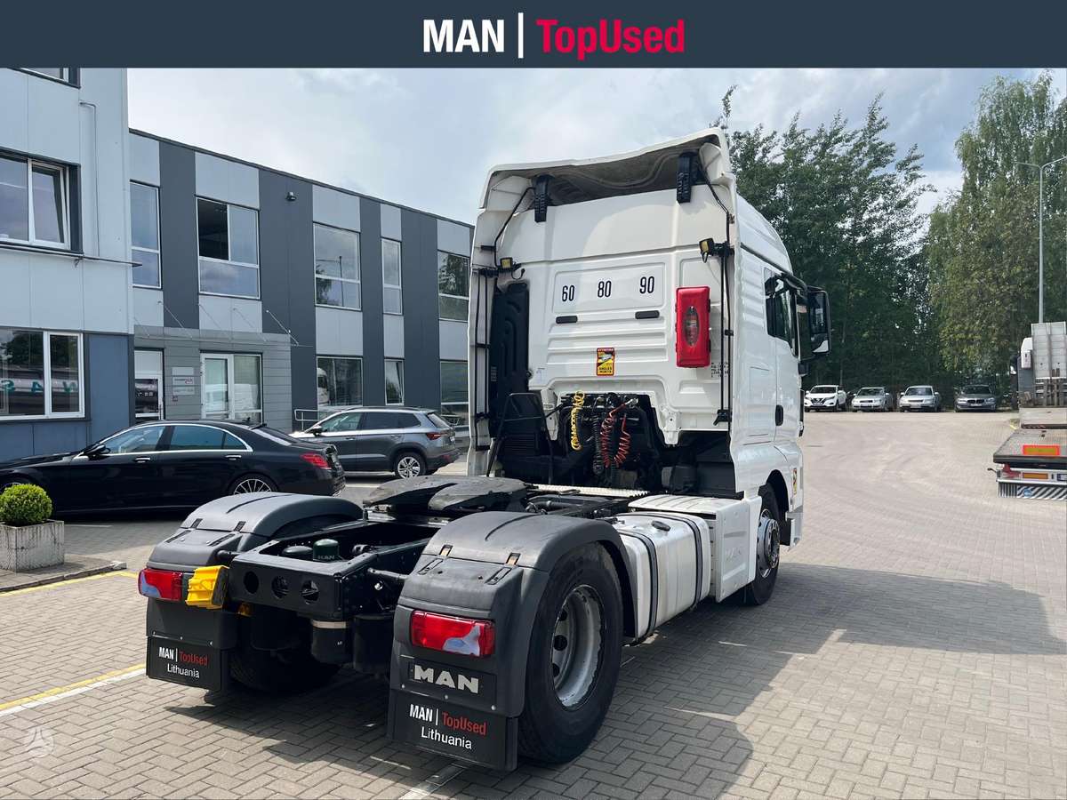 MAN 18.460 XLX Cab Retarder (8624), single sleeper