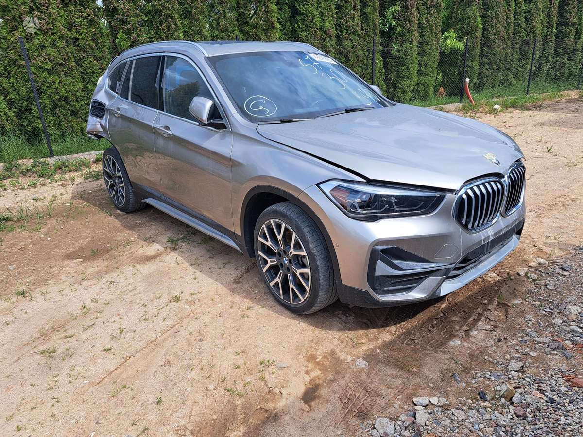 BMW X1 Bmw x serijos dalys vilnius